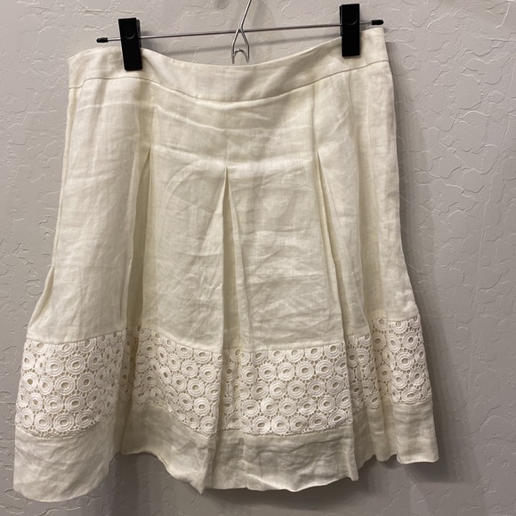 LOFT creamy white skirt - Picture 2 of 6